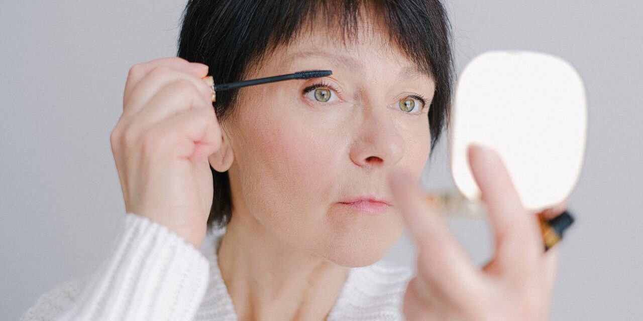 The 5 Best Waterproof Mascaras for Older Women