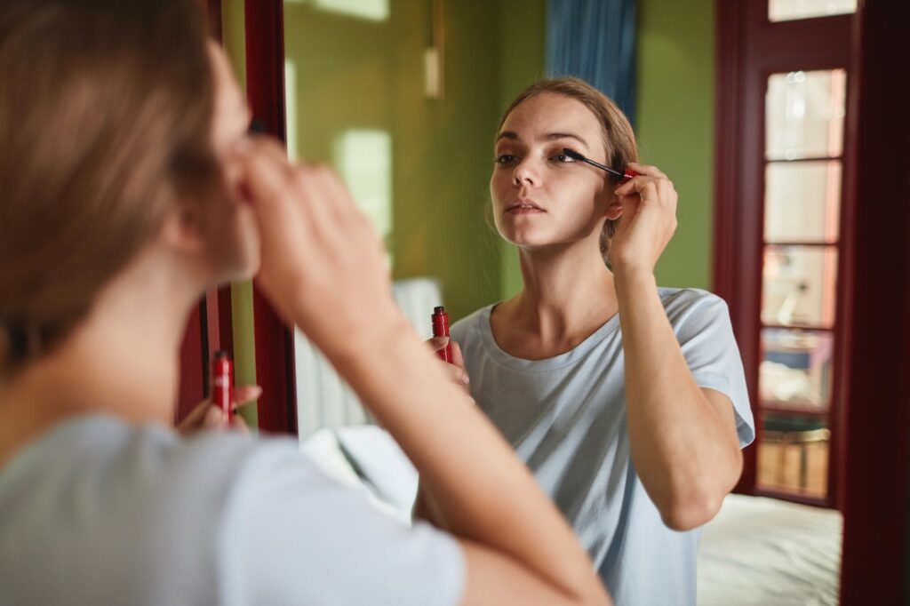 The Best Mascaras for Sensitive Eyes Gentle Wear